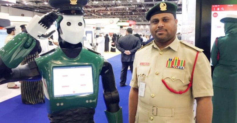 Робот Promobot официально стал полицейским в ОАЭ